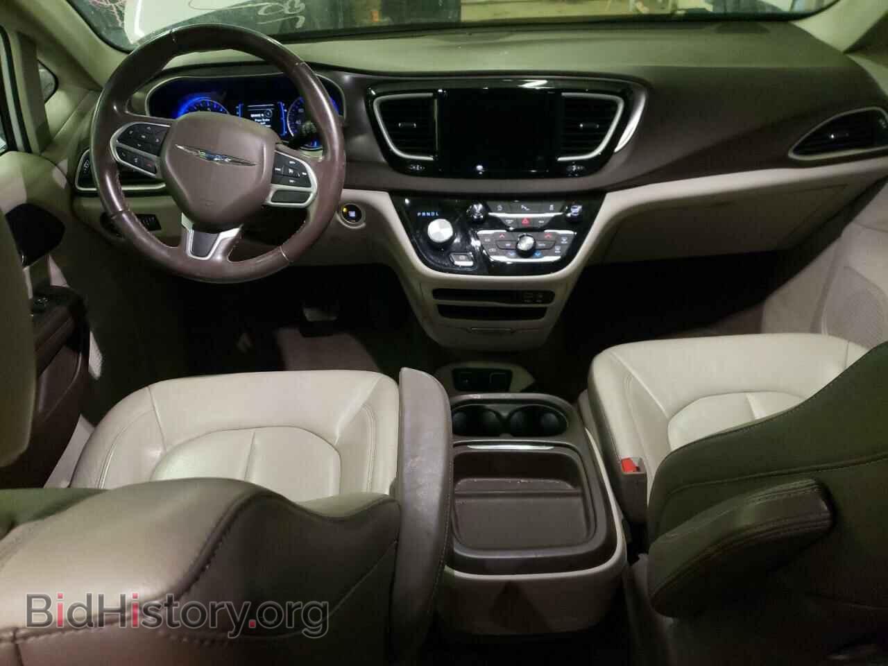 2017 CHRYSLER PACIFICA - VIN: 2C4RC1BG8HR784931 - Фото 8