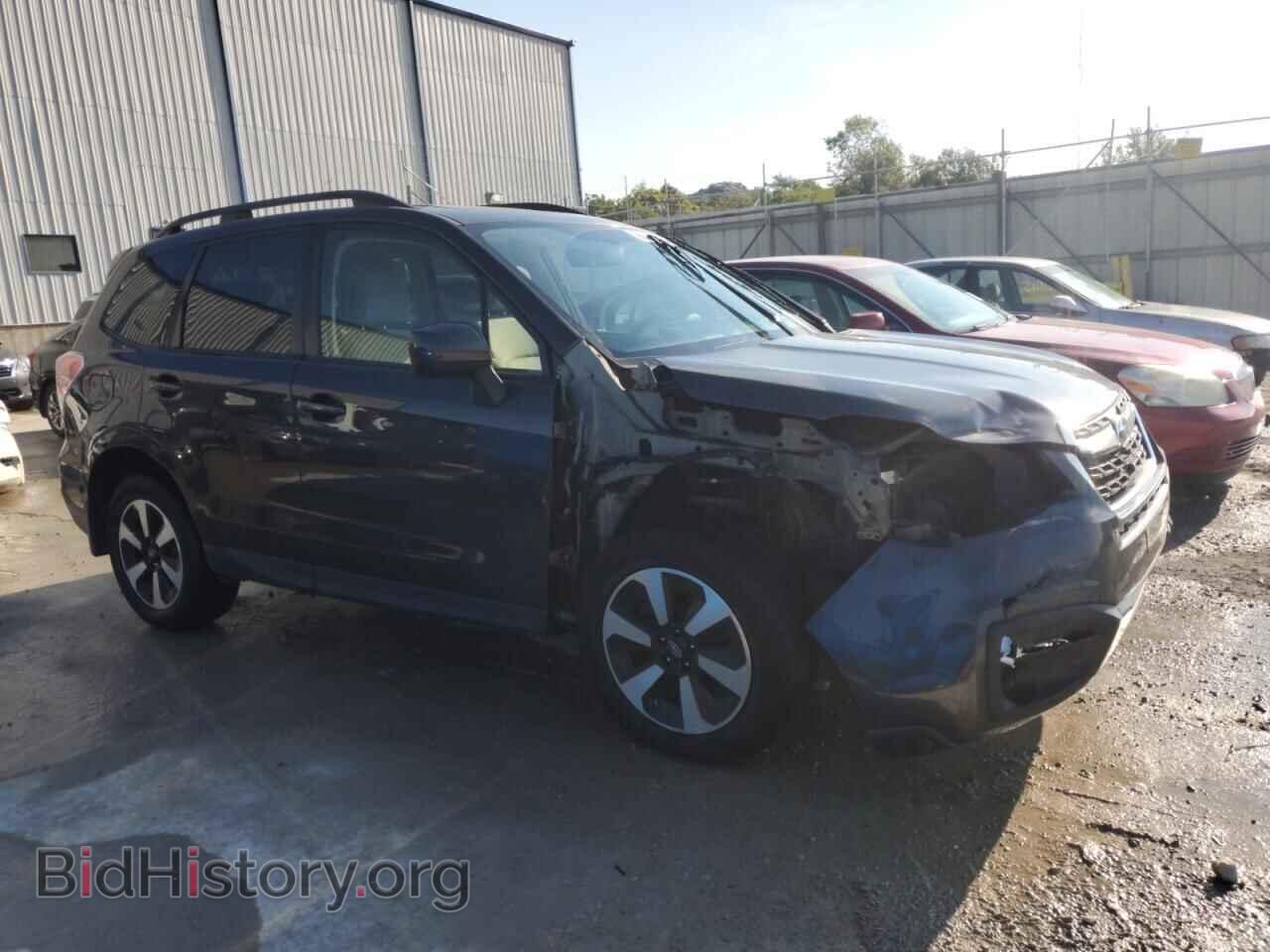 2017 SUBARU FORESTER - VIN: JF2SJAEC1HH570330 - Фото 4
