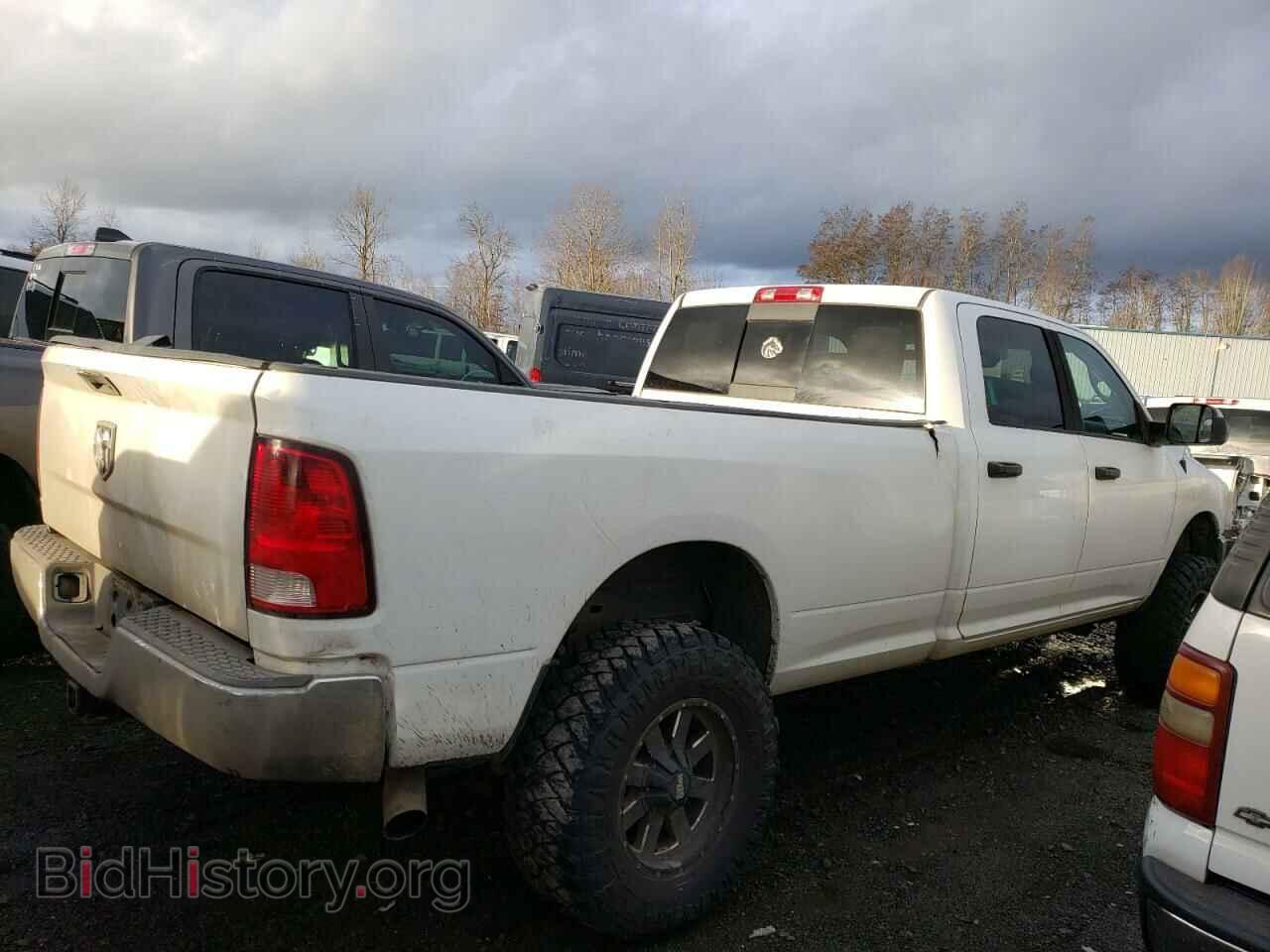 2015 RAM All Models - VIN: 3C6UR5JL5FG553784 - Photo 3