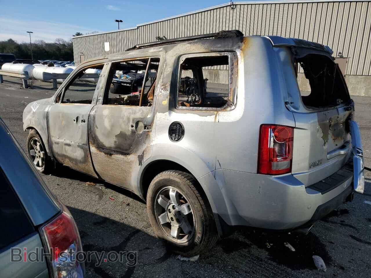 2011 HONDA PILOT - VIN: 5FNYF4H97BB012128 - Фото 2