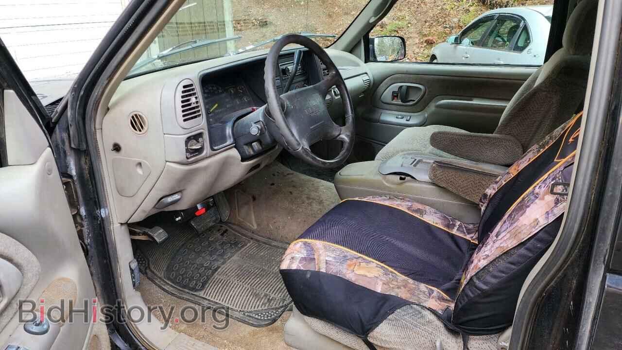 1996 GMC All Models - VIN: 552019 - Photo 9