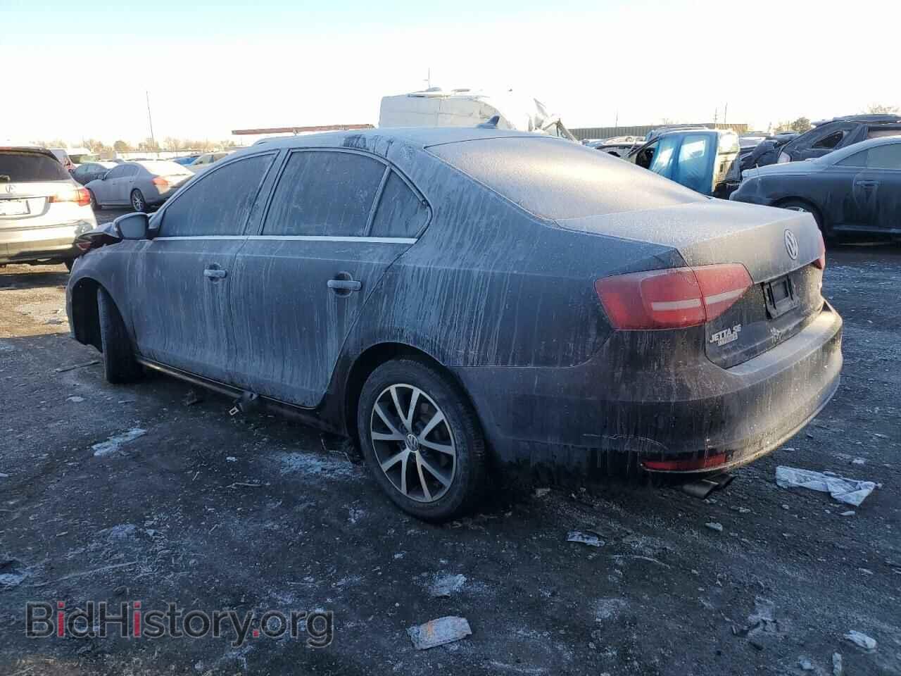 2017 VOLKSWAGEN JETTA - VIN: 3VWDB7AJ6HM276961 - Фото 2