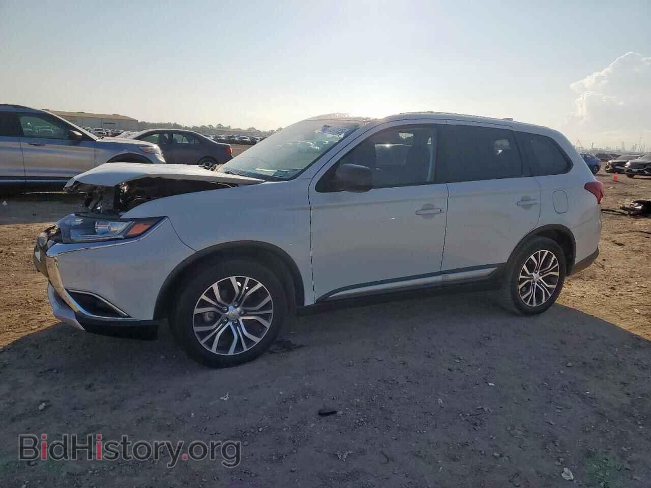 Фотография JA4AD2A38HZ034461 - MITSUBISHI OUTLANDER 2017