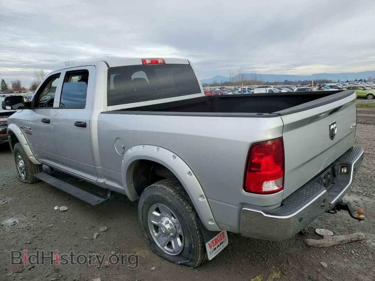 2017 RAM All Models - VIN: 3C6UR5CJ1HG712010 - Photo 2