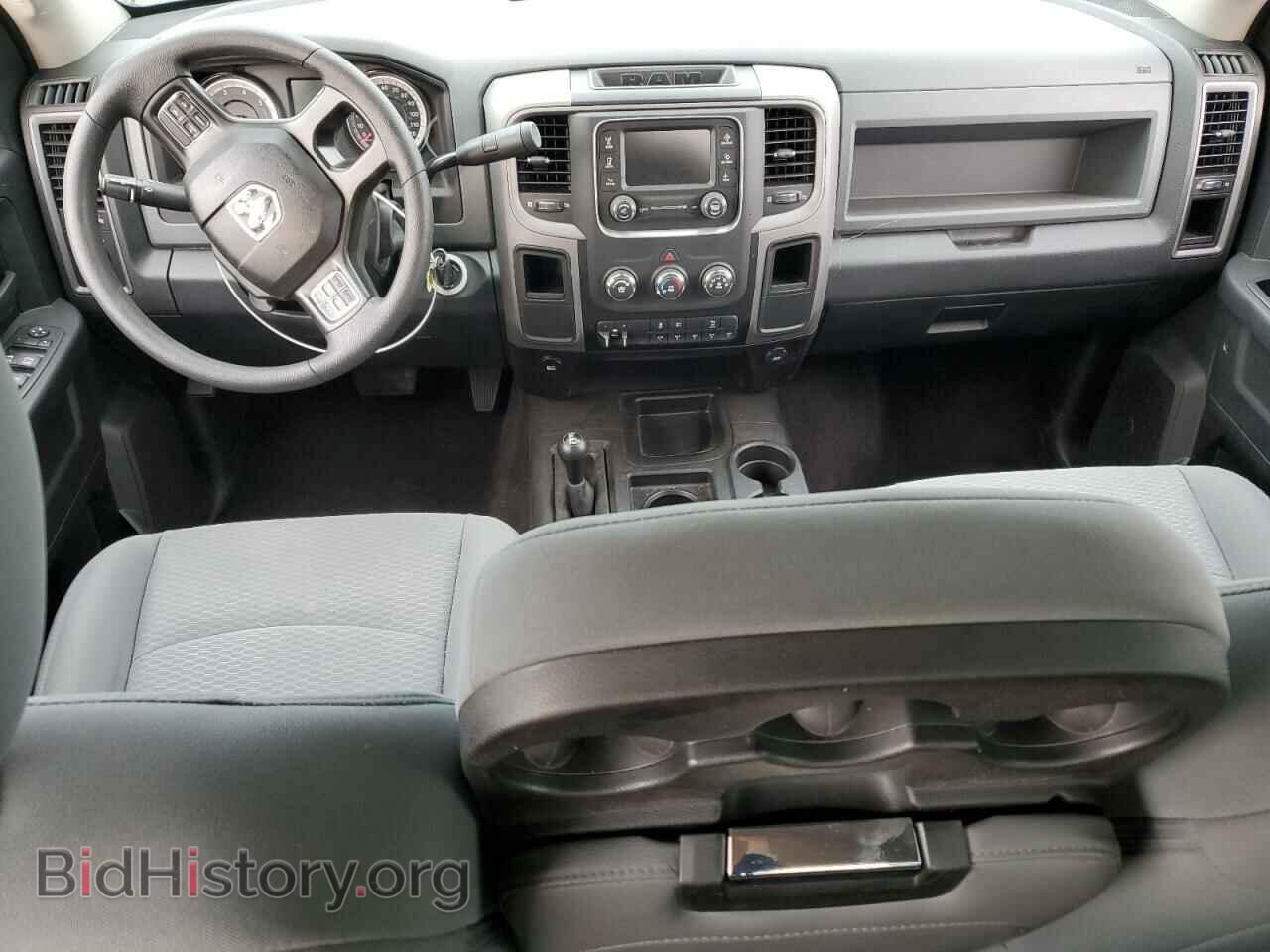 2017 RAM All Models - VIN: 3C6UR5CJ1HG712010 - Photo 8