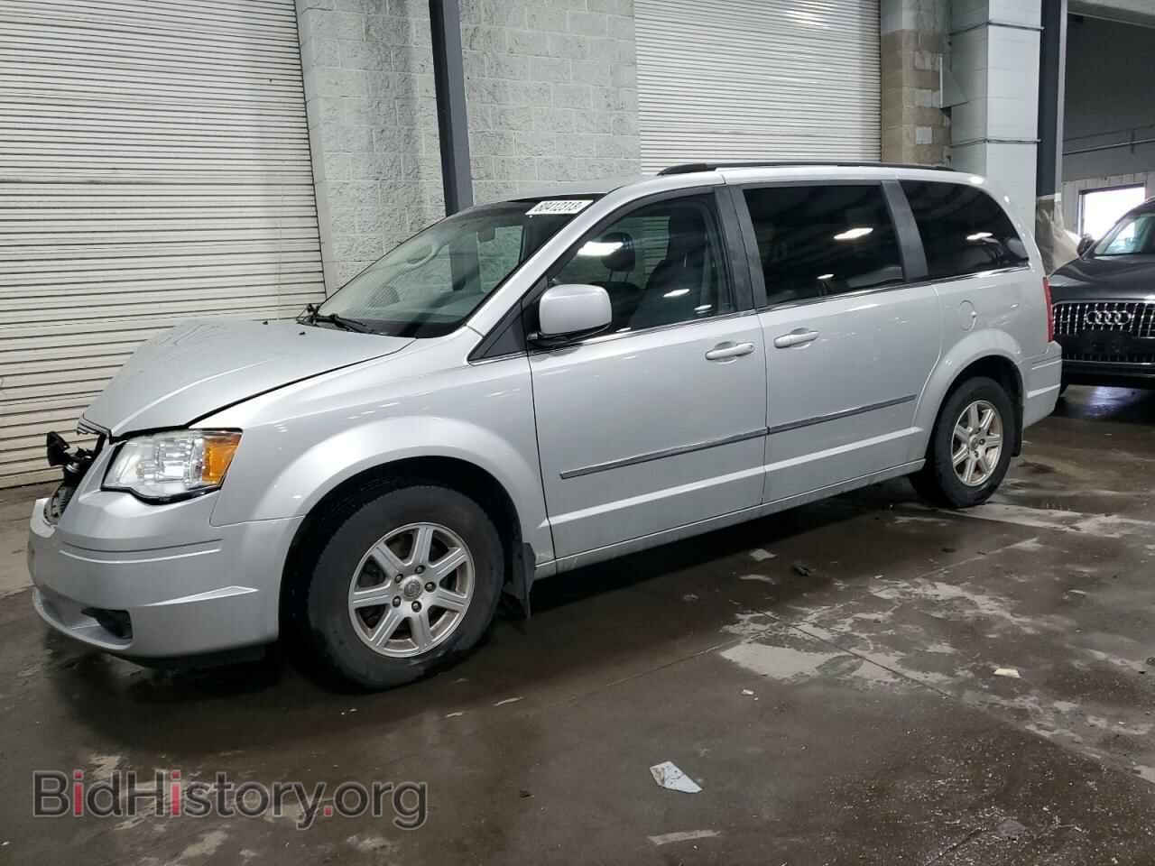 Photo 2A4RR5D14AR221650 - CHRYSLER MINIVAN 2010