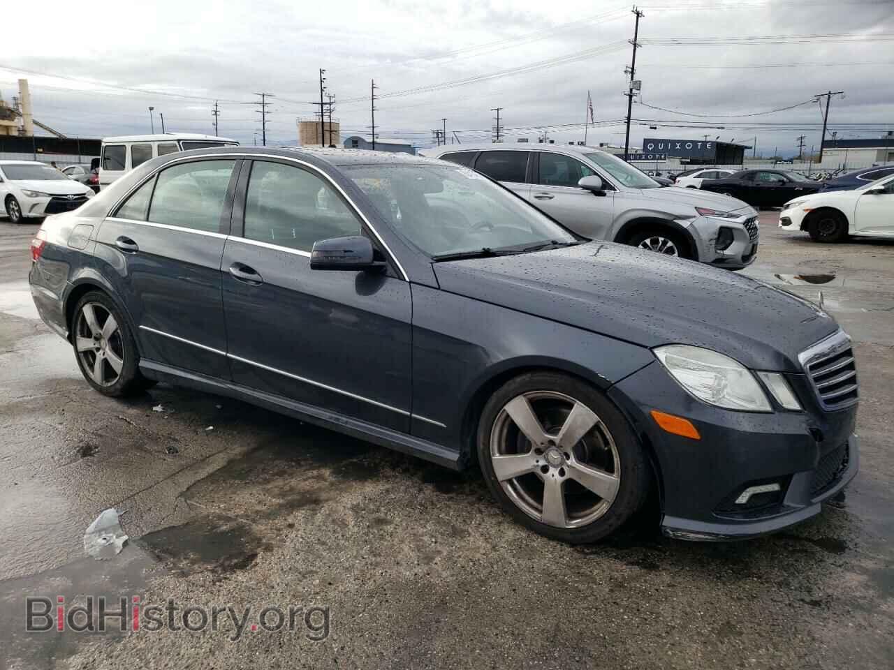 2011 MERCEDES-BENZ E-CLASS - VIN: WDDHF5GB2BA498596 - Фото 4