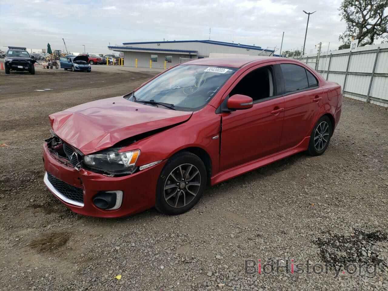 Photo JA32U2FU7HU001104 - MITSUBISHI LANCER 2017