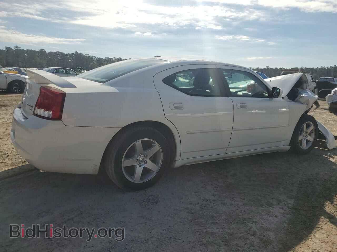2010 DODGE CHARGER - VIN: 2B3CA3CV0AH186477 - Фото 3
