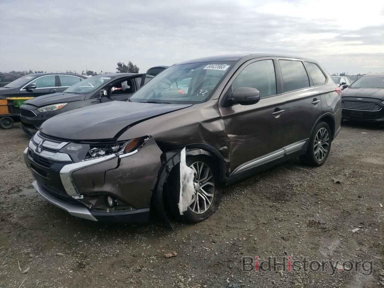 Фотография JA4AD3A33HZ062237 - MITSUBISHI OUTLANDER 2017