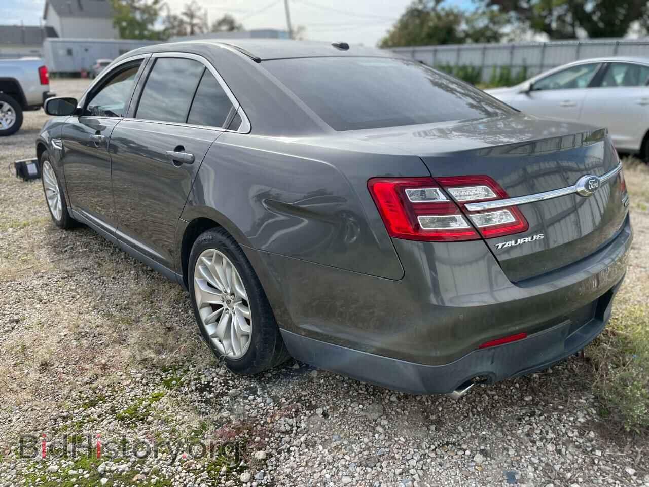 2017 FORD TAURUS - VIN: 1FAHP2F85HG102118 - Фото 3