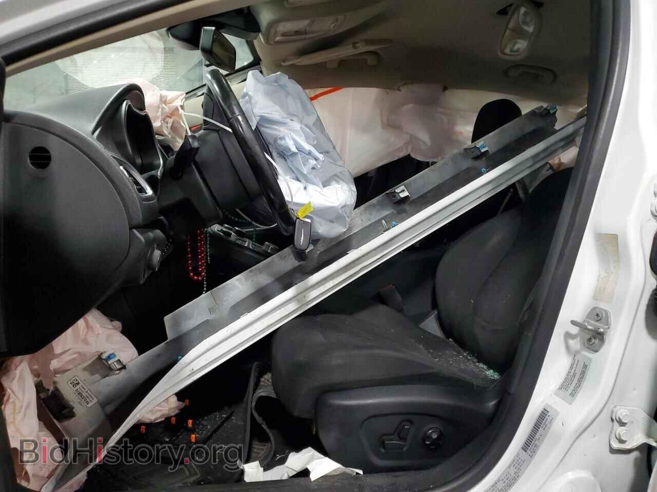 2016 CHRYSLER 200 - VIN: 1C3CCCAB7GN124953 - Фото 7