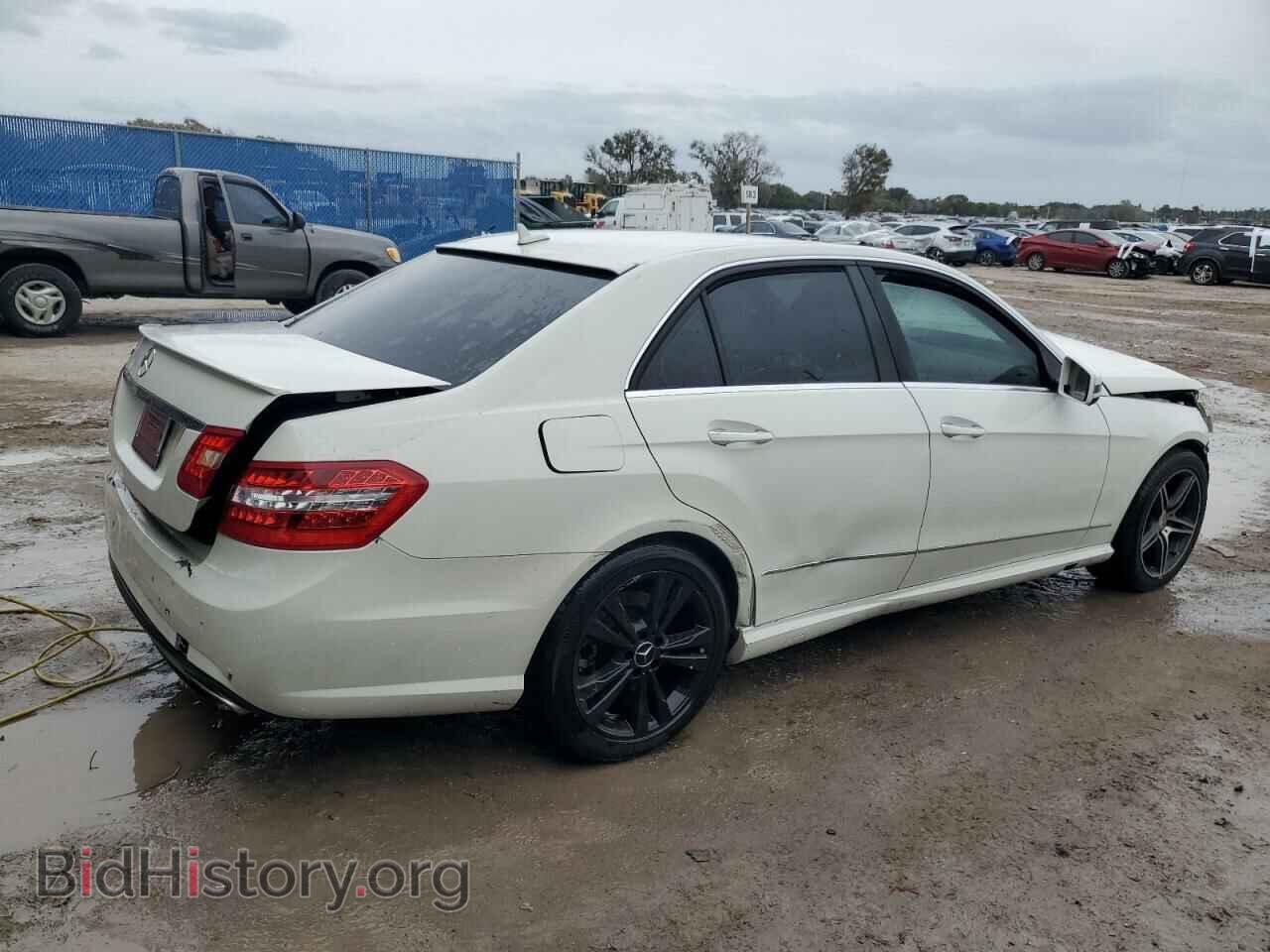 2010 MERCEDES-BENZ E-CLASS - VIN: WDDHF7CB4AA090861 - Photo 3
