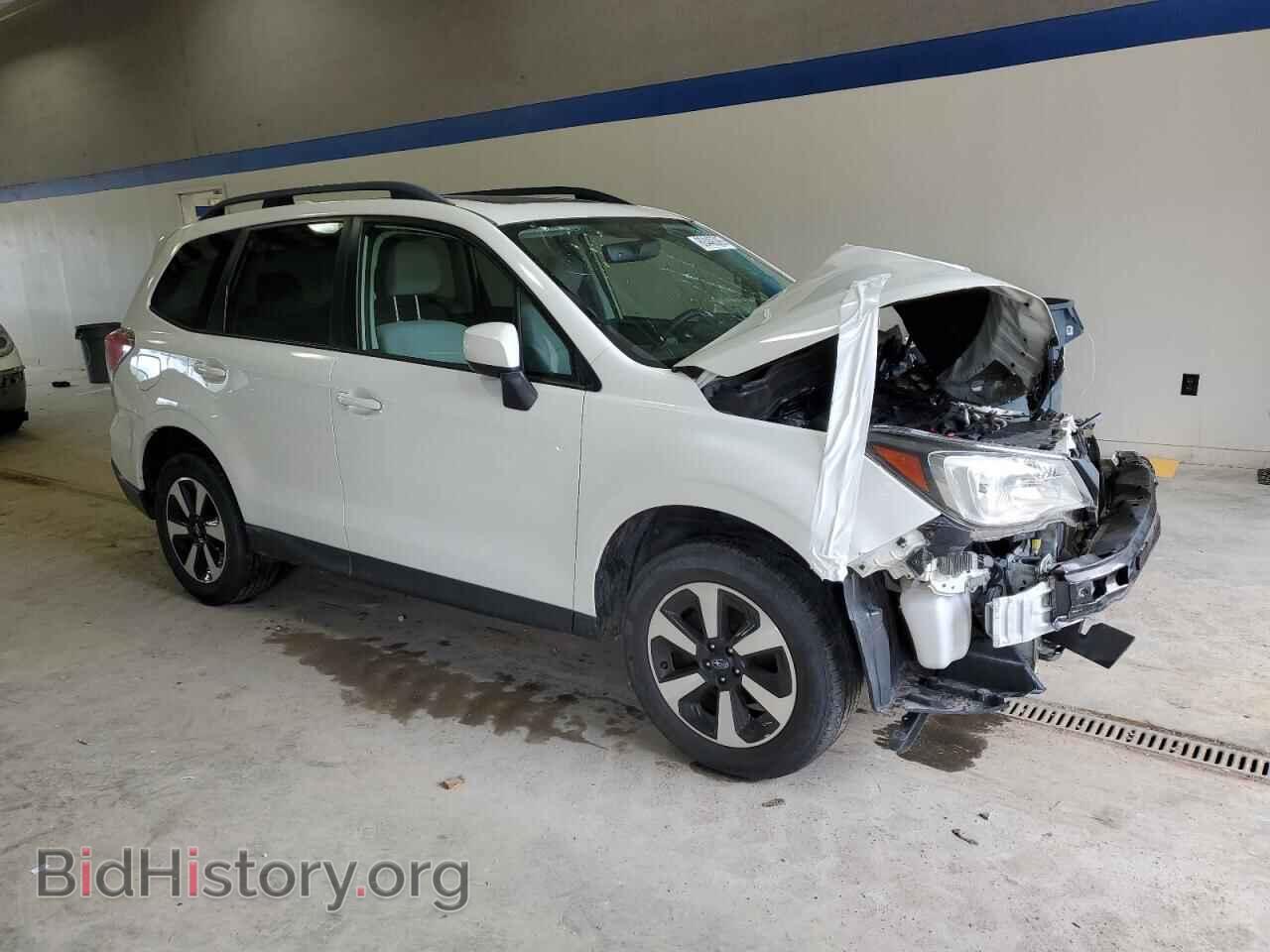 2017 SUBARU FORESTER - VIN: JF2SJAEC9HH415038 - Фото 4