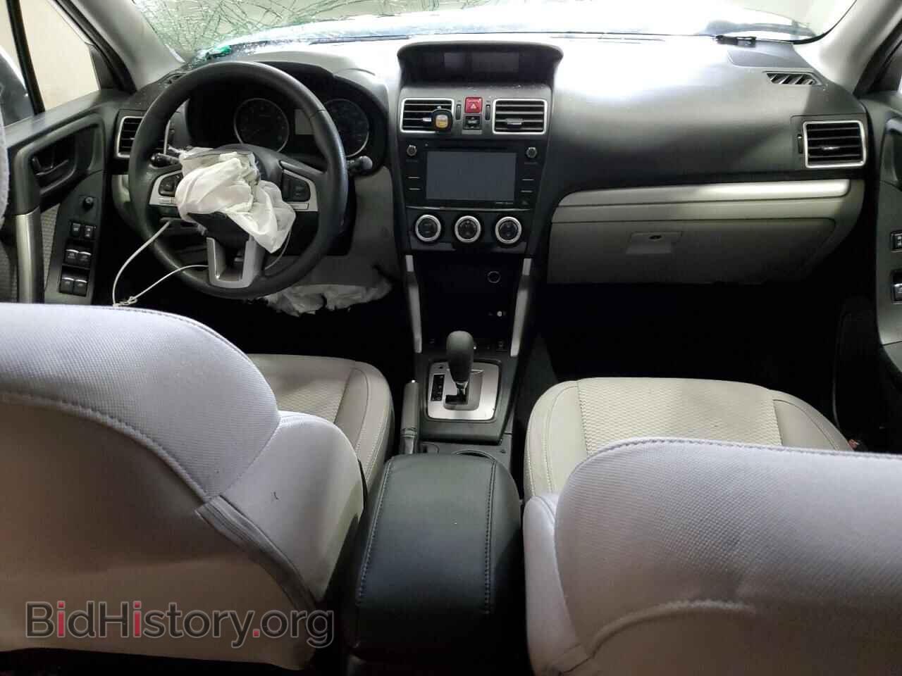 2017 SUBARU FORESTER - VIN: JF2SJAEC9HH415038 - Фото 8