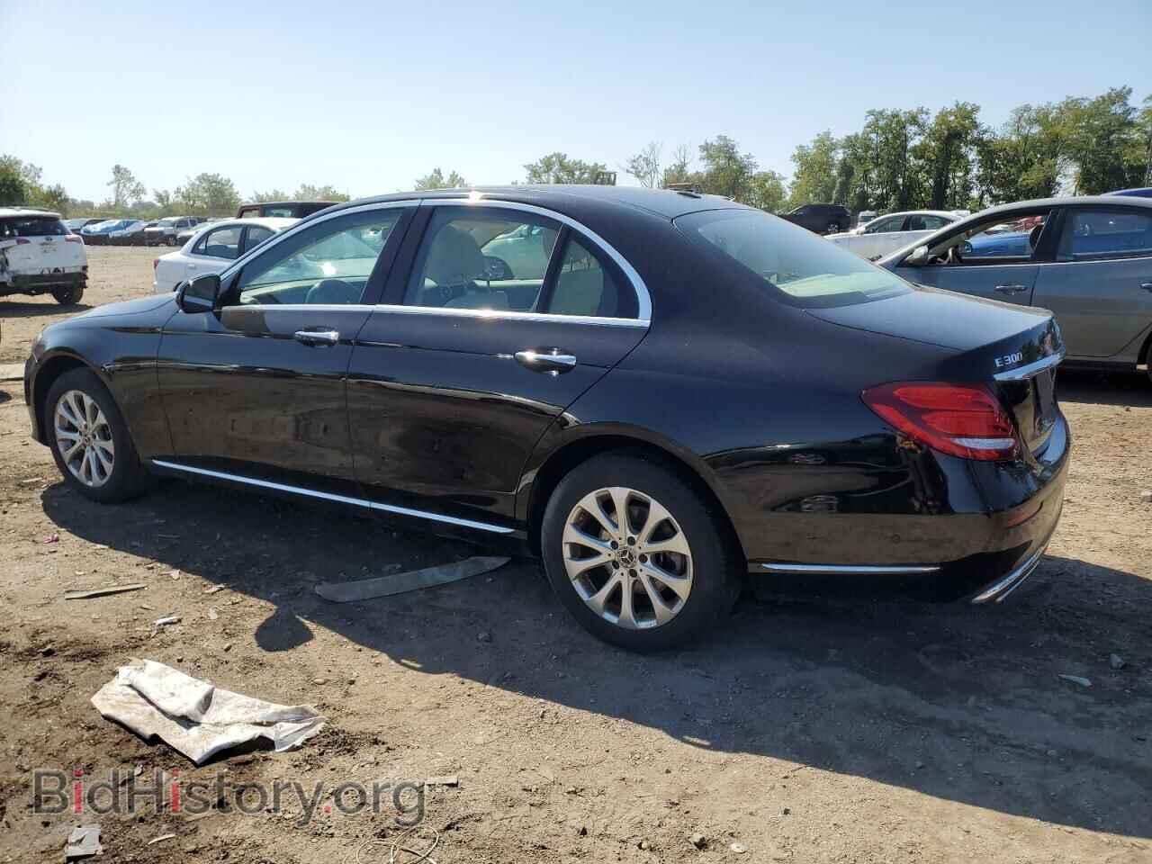 2018 MERCEDES-BENZ E-CLASS - VIN: WDDZF4KB4JA347330 - Фото 2
