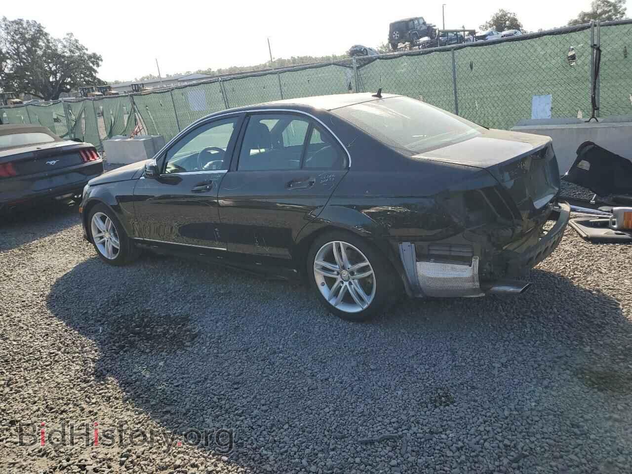 2013 MERCEDES-BENZ C-CLASS - VIN: WDDGF4HB1DR301152 - Фото 2