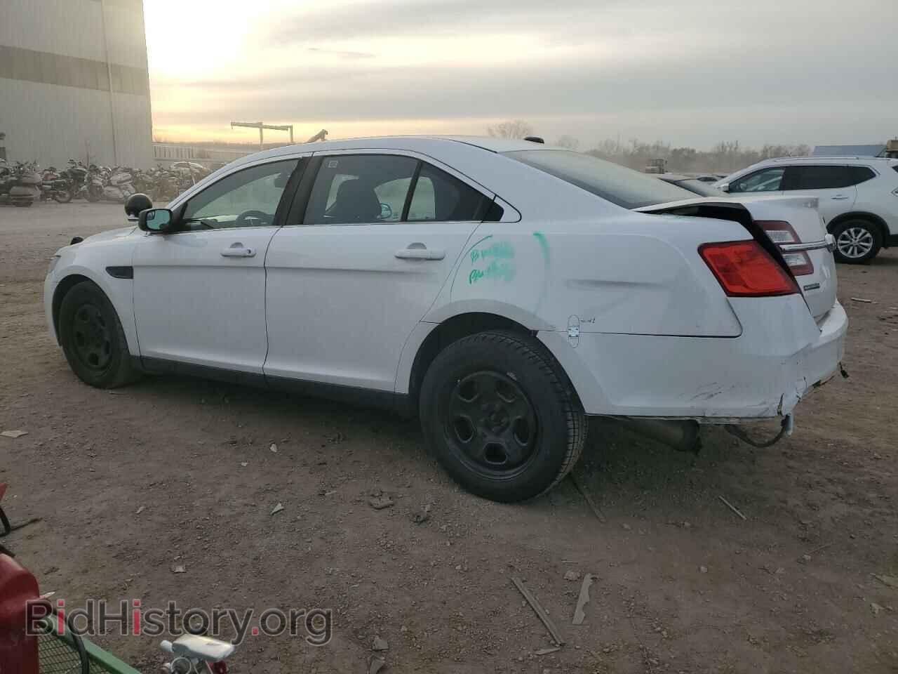 2013 FORD TAURUS - VIN: 1FAHP2M84DG139254 - Фото 2