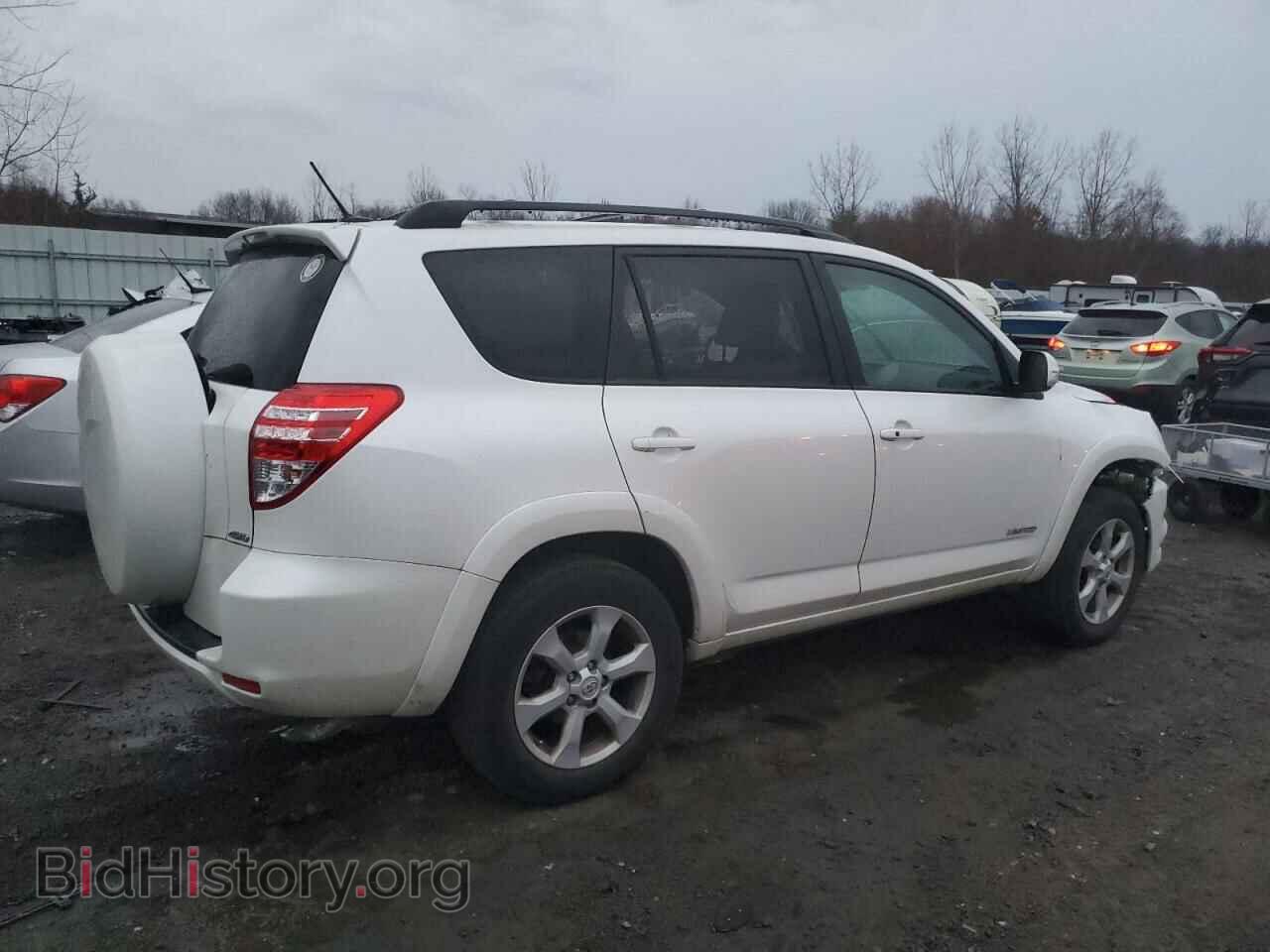 2011 TOYOTA RAV4 - VIN: 2T3DF4DV5BW140363 - Фото 3