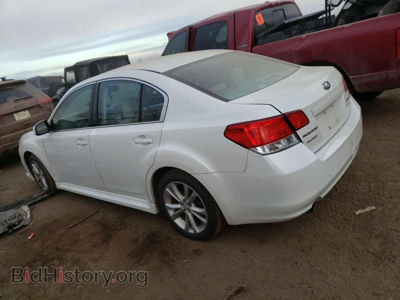 2013 SUBARU LEGACY - VIN: 4S3BMBC64D3003853 - Фото 2