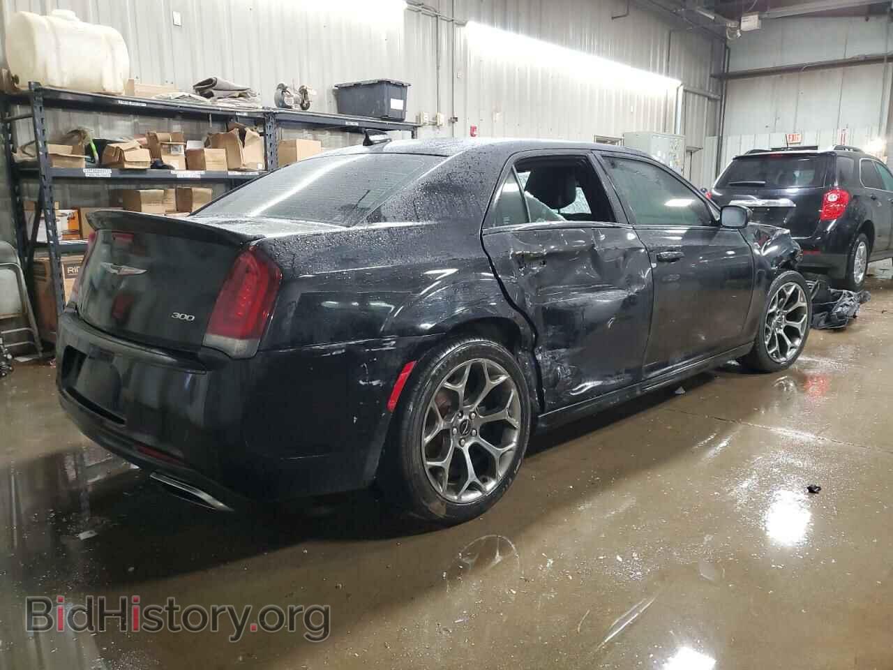 2016 CHRYSLER 300 - VIN: 2C3CCABT8GH329122 - Фото 3