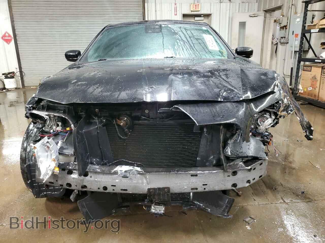 2016 CHRYSLER 300 - VIN: 2C3CCABT8GH329122 - Фото 5