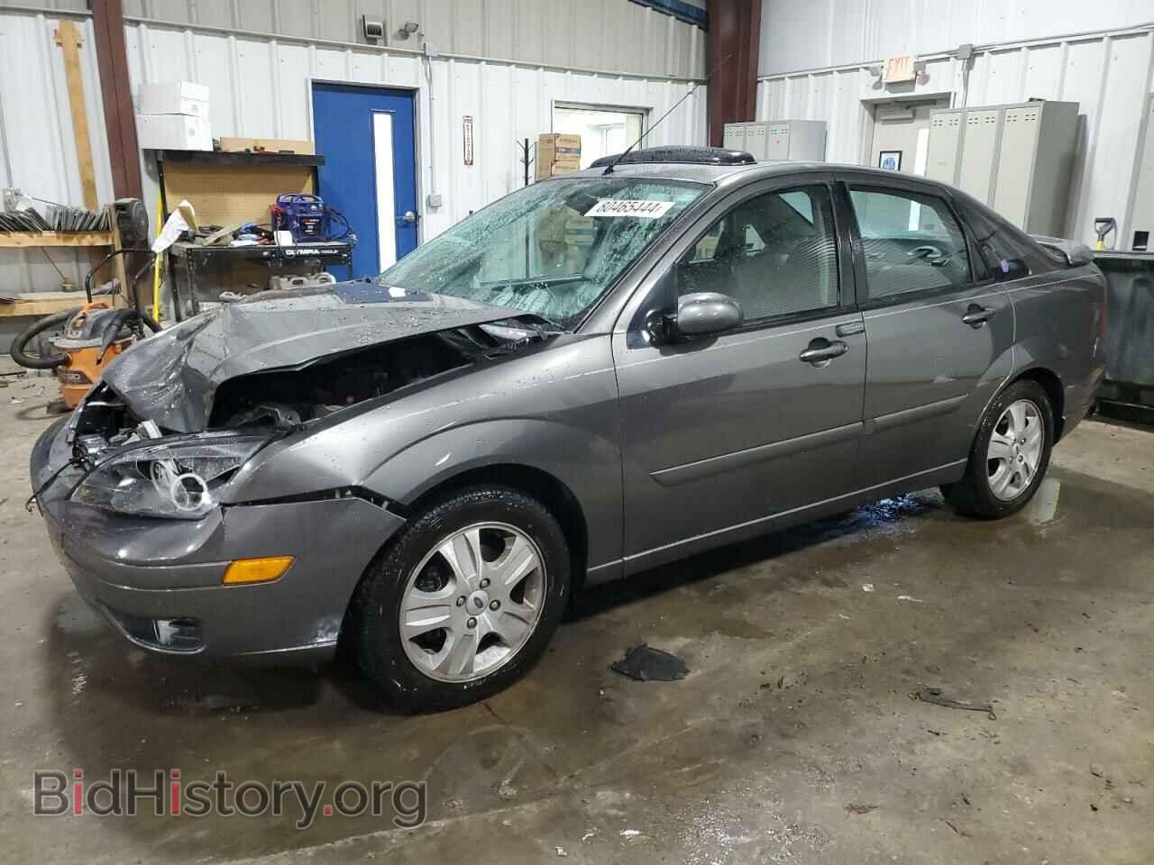 Фотография 1FAHP38Z95W246249 - FORD FOCUS 2005