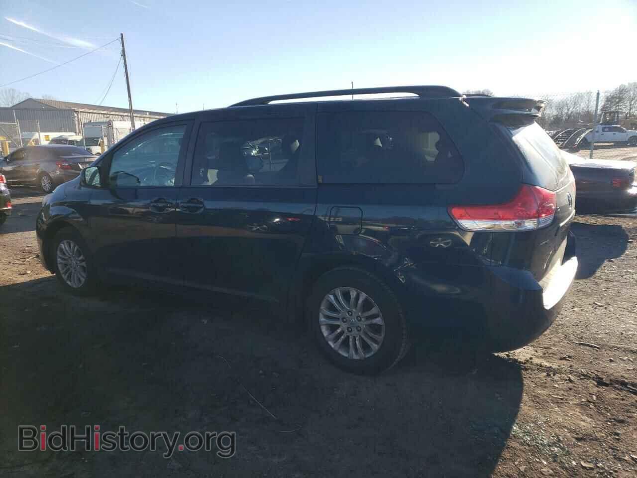 2012 TOYOTA All Models - VIN: 5TDYK3DC3CS236534 - Фото 2