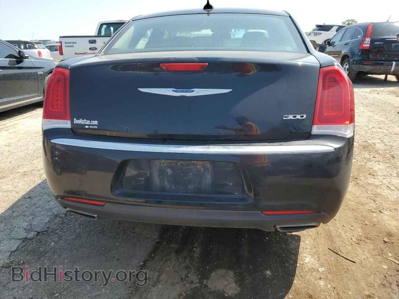 2019 CHRYSLER 300 - VIN: 2C3CCAEG9KH528106 - Фото 6
