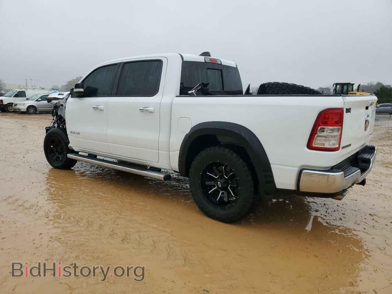 2020 RAM 1500 - VIN: 1C6SRFFT2LN168417 - Фото 2