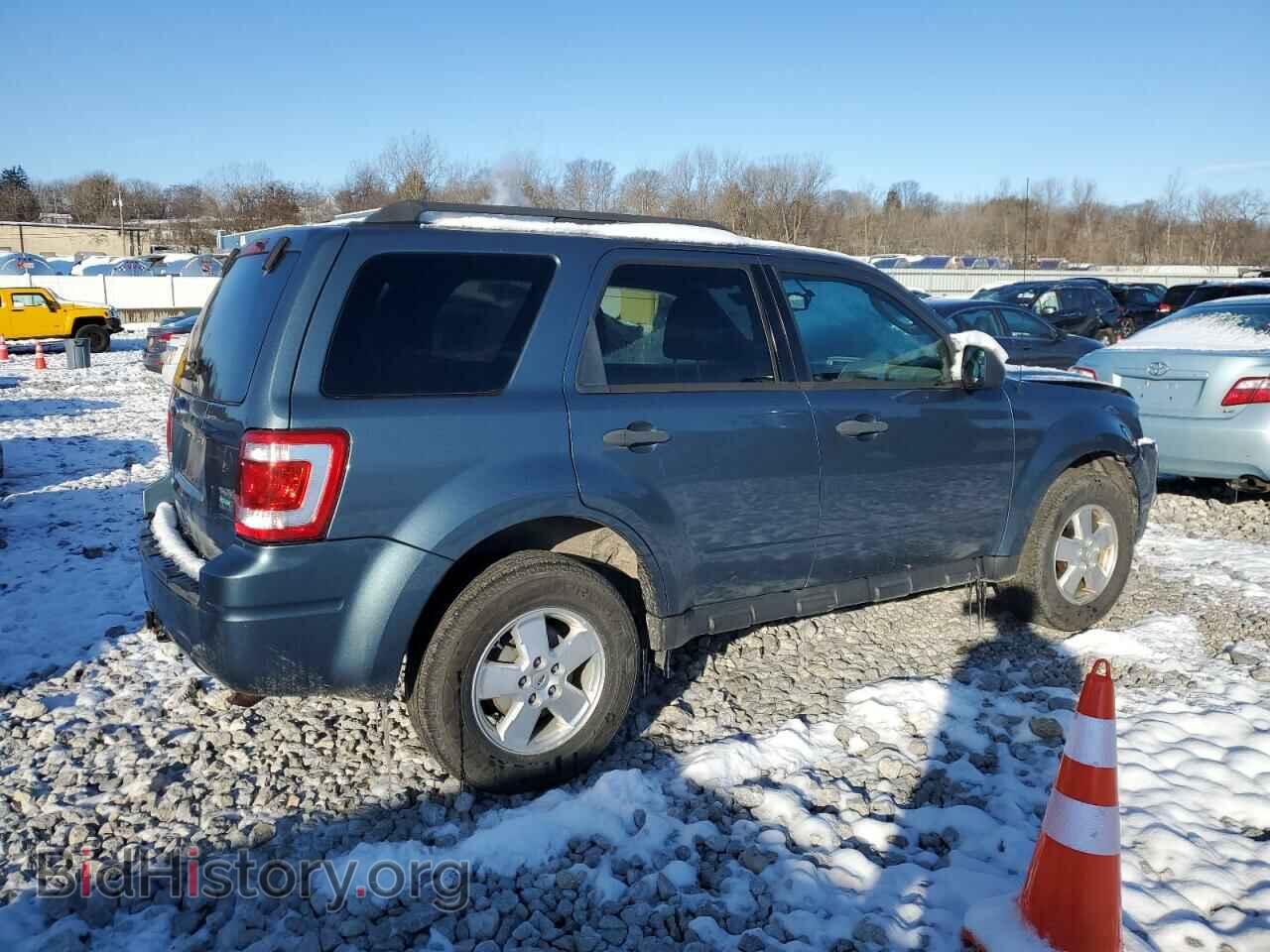 2011 FORD ESCAPE - VIN: 1FMCU9DGXBKB21540 - Фото 3