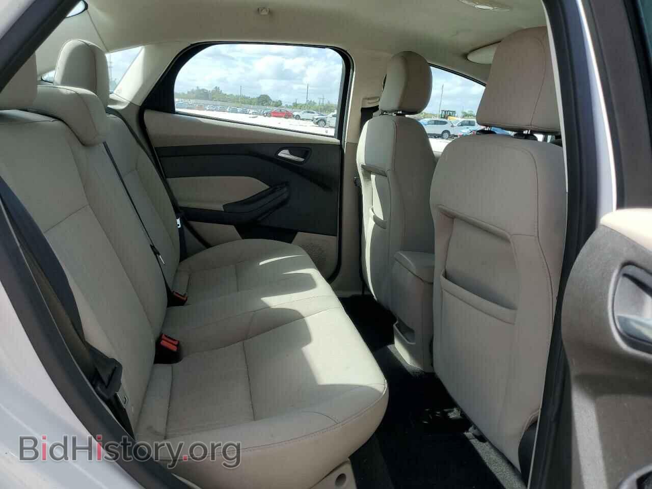 2016 FORD FOCUS - VIN: 1FADP3F20GL342943 - Photo 10