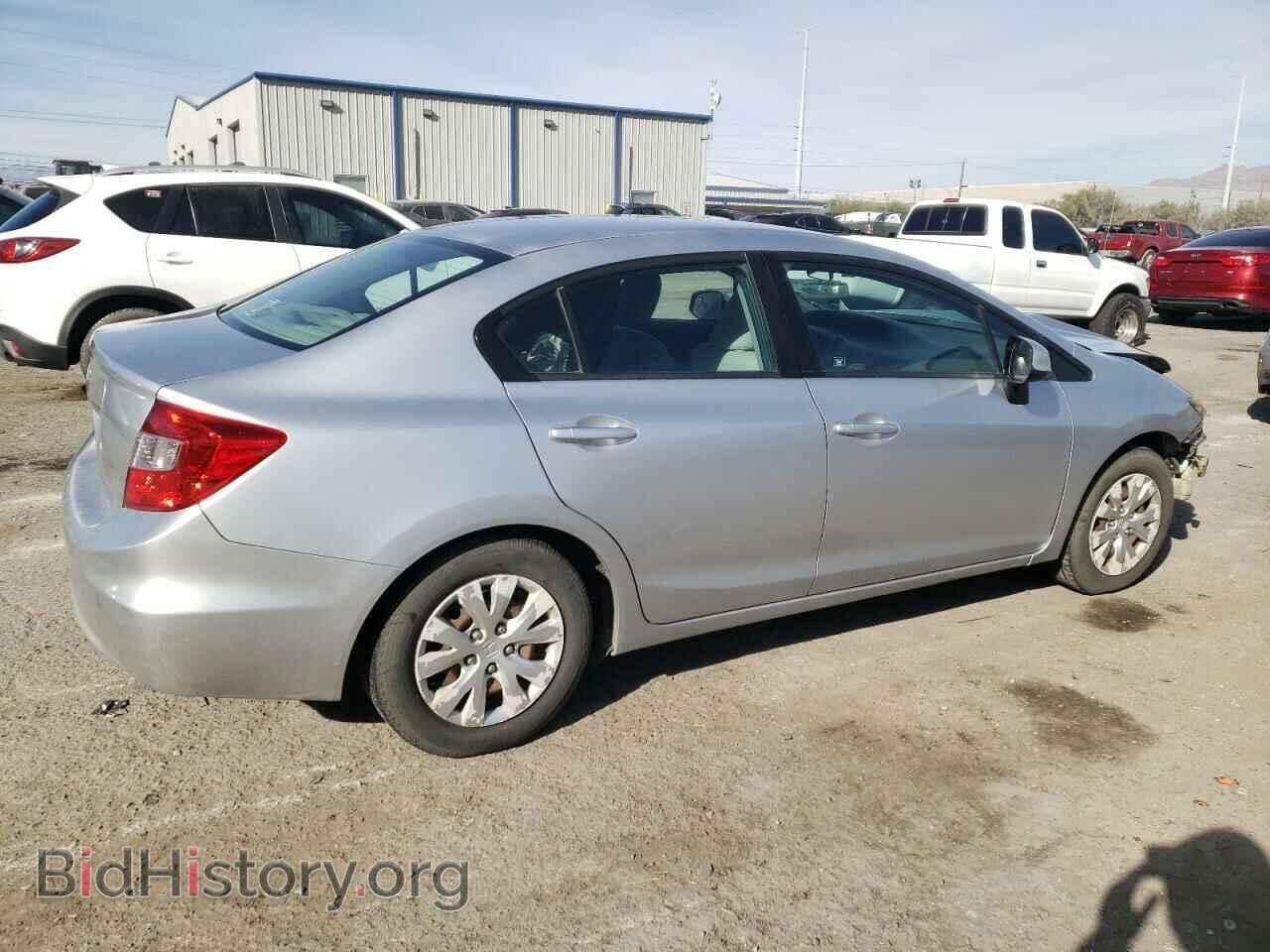 2012 HONDA CIVIC - VIN: 2HGFB2F51CH590228 - Фото 3