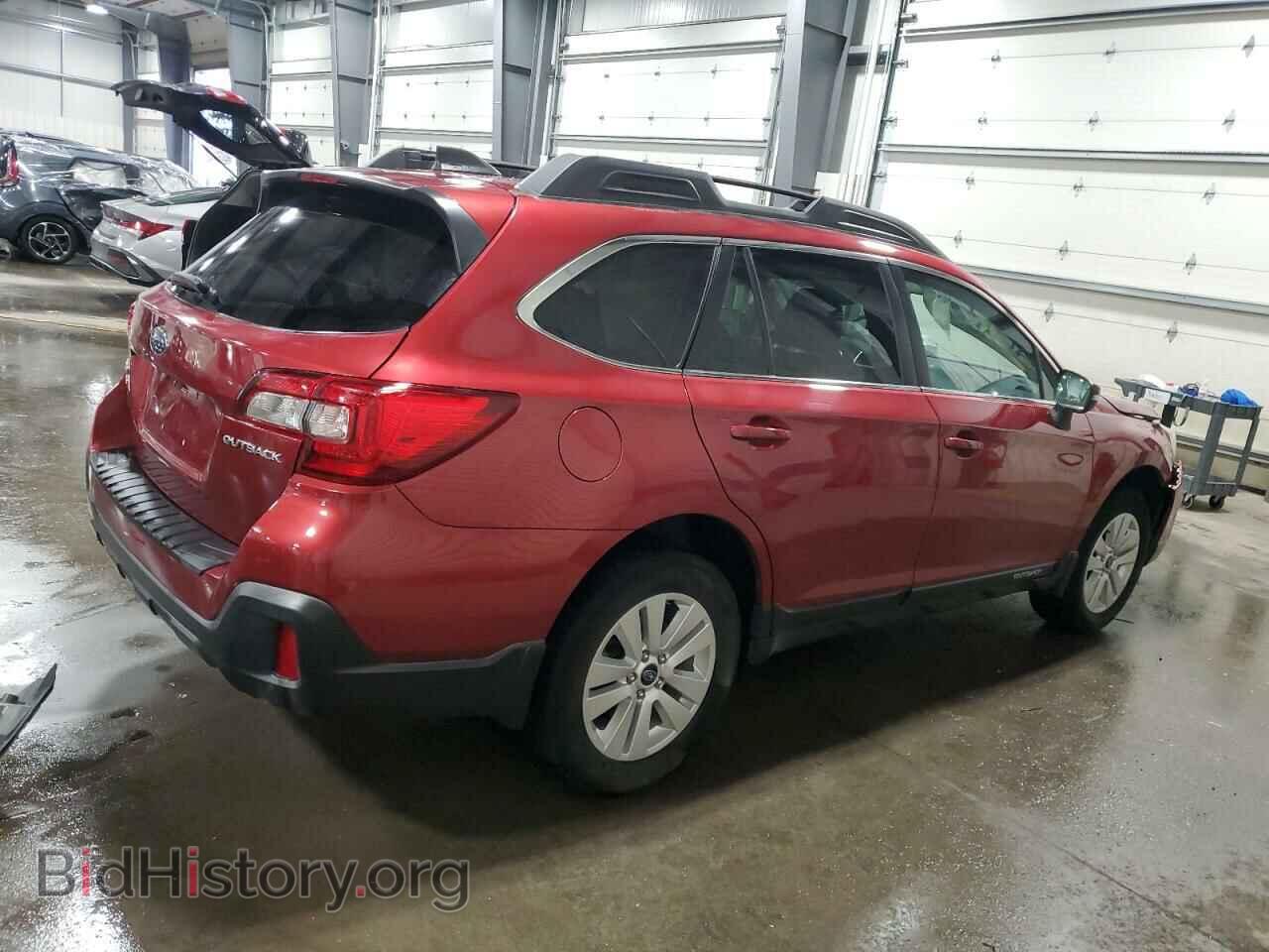 2018 SUBARU OUTBACK - VIN: 4S4BSAFC8J3385670 - Фото 3