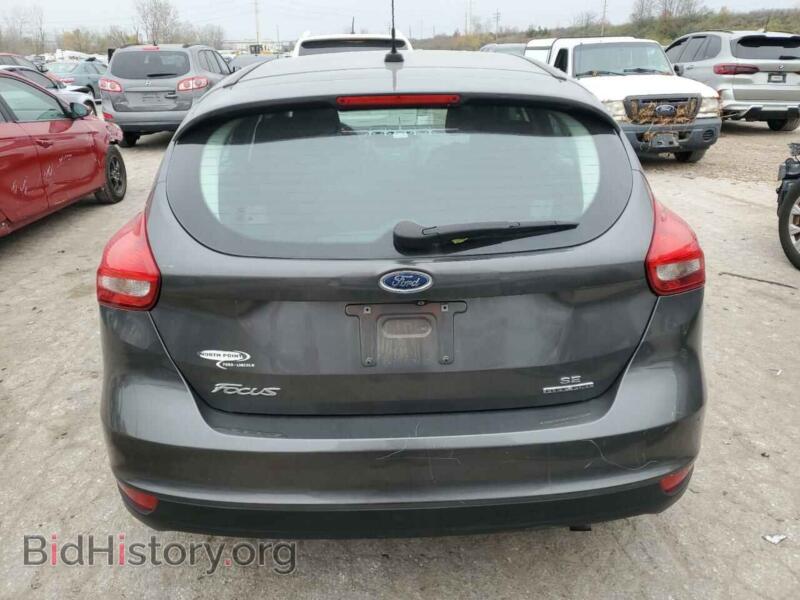 2016 Ford FOCUS (VIN 1FADP3K27GL241758) — фото 6 из 12