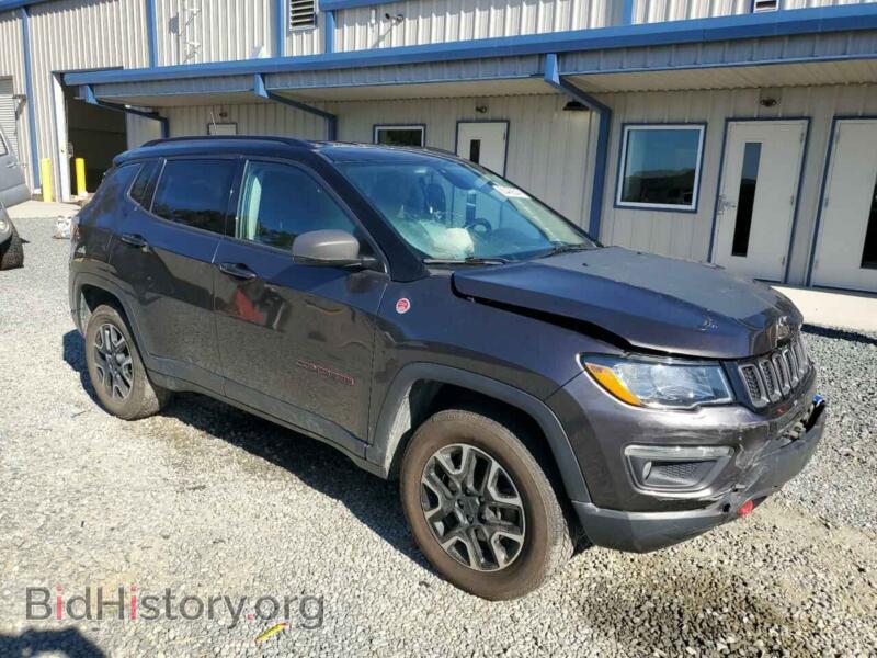 2020 Jeep COMPASS (VIN 3C4NJDDB9LT215437) — фото 4 из 13