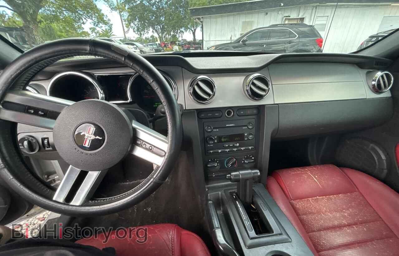 2006 FORD MUSTANG - VIN: 1ZVFT82H165131711 - Фото 9