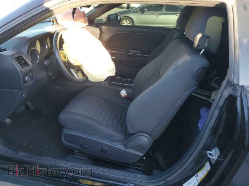 2012 Dodge CHALLENGER (VIN 2C3CDYAG6CH185543) — photo 7 of 12