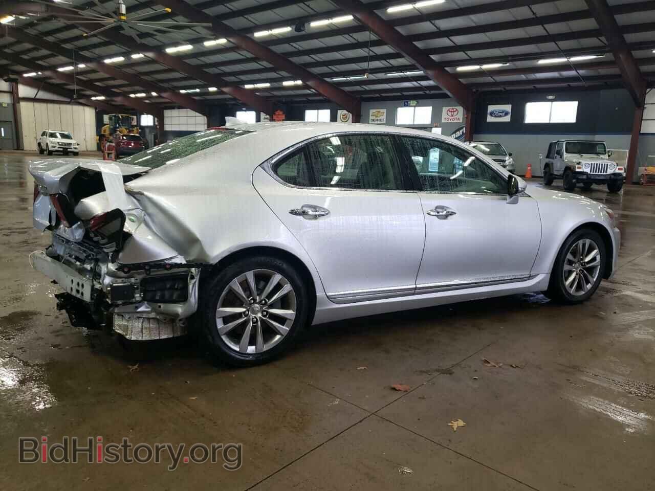2014 LEXUS LS460 - VIN: JTHCL5EF8E5020598 - Photo 3