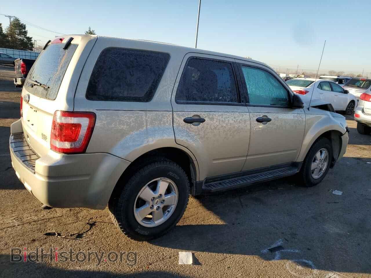 2011 FORD ESCAPE - VIN: 1FMCU9C78BKC50037 - Фото 3