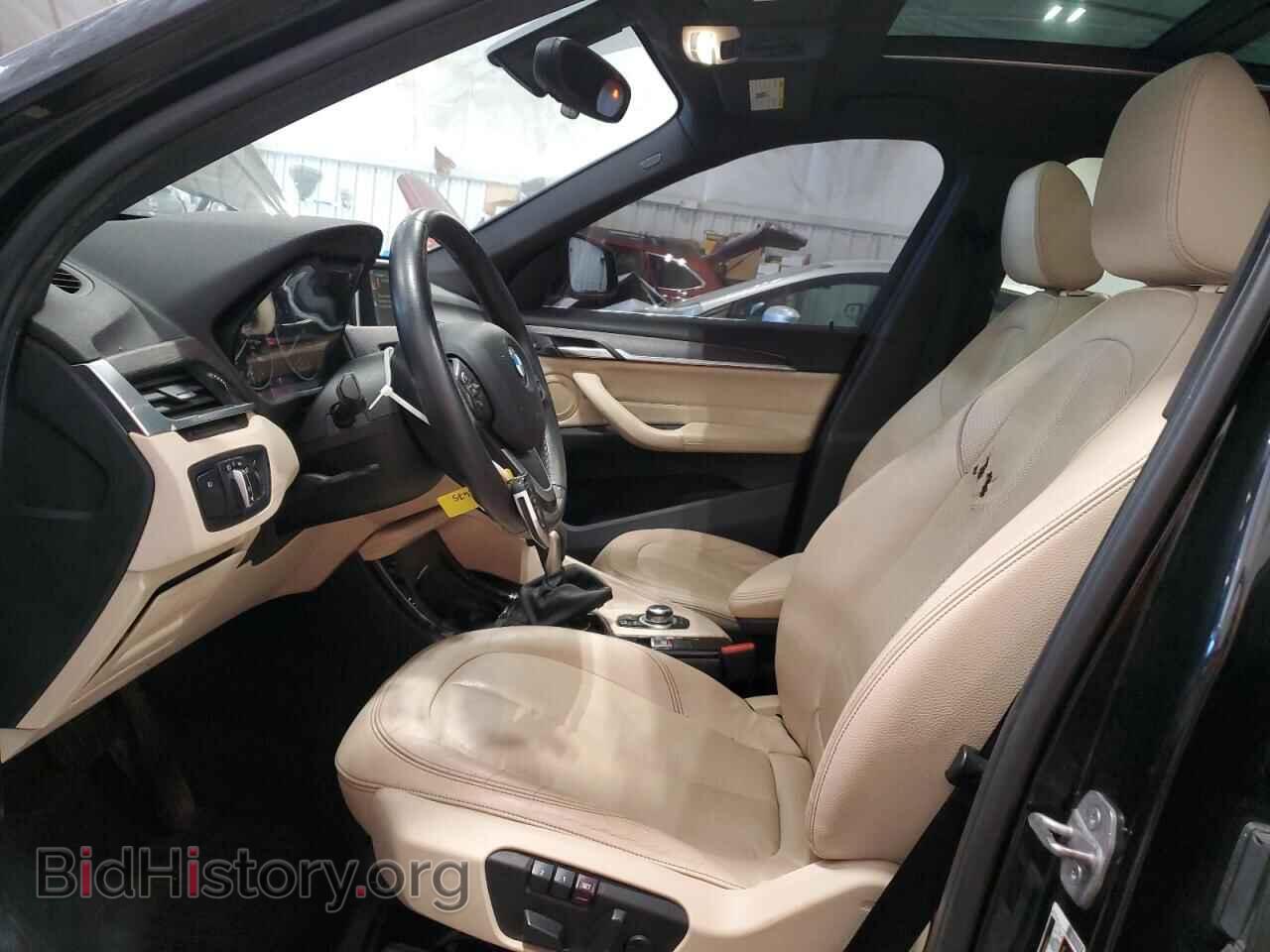 2016 BMW X1 - VIN: WBXHT3C38G5E49141 - Фото 7