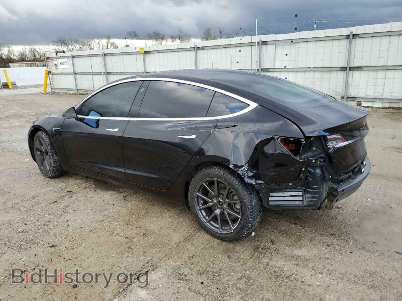 2018 TESLA MODEL 3 - VIN: 5YJ3E1EBXJF070560 - Фото 2