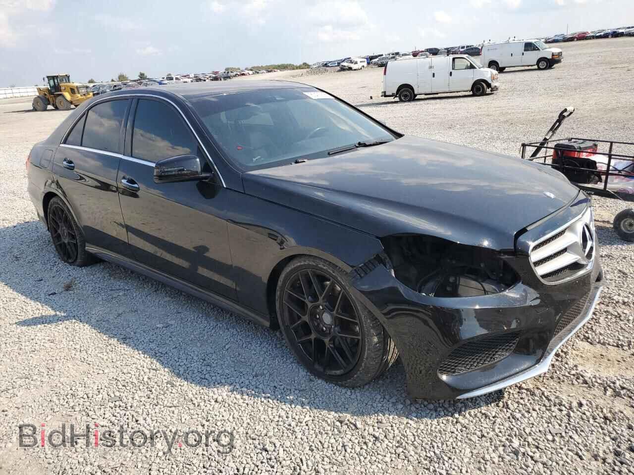 2016 MERCEDES-BENZ E-CLASS - VIN: WDDHF5KB3GB242945 - Фото 4