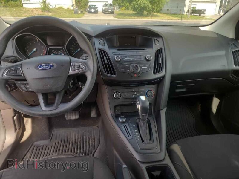 2016 Ford FOCUS (VIN 1FADP3F24GL349233) — фото 9 из 10