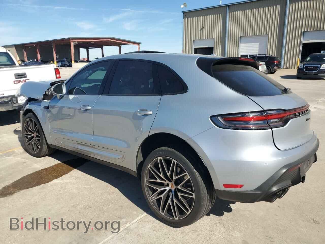 2024 PORSCHE MACAN BASE - VIN: WP1AA2A58RLB11235 - Фото 2
