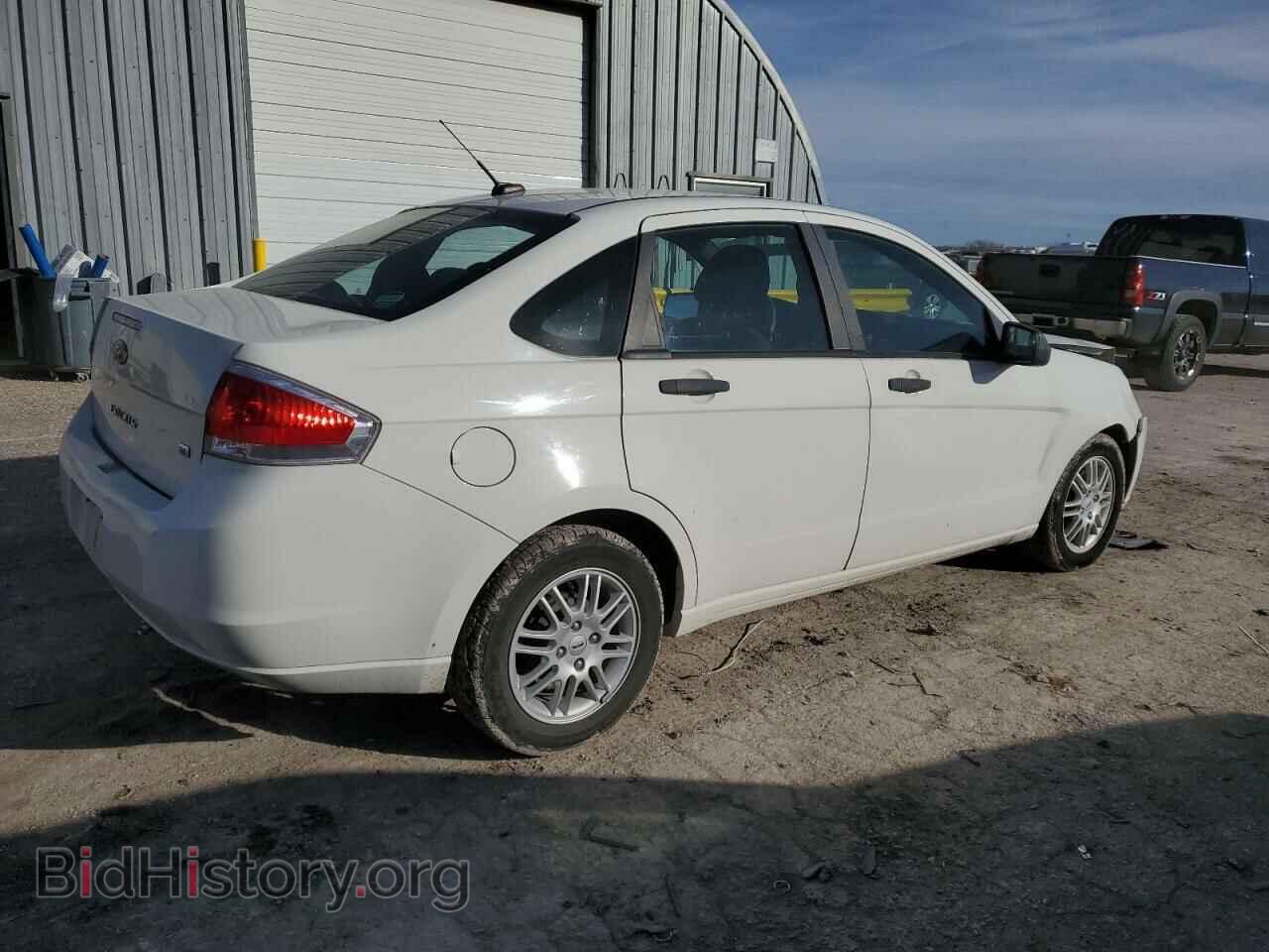 2010 FORD FOCUS - VIN: 1FAHP3FN7AW258362 - Фото 3