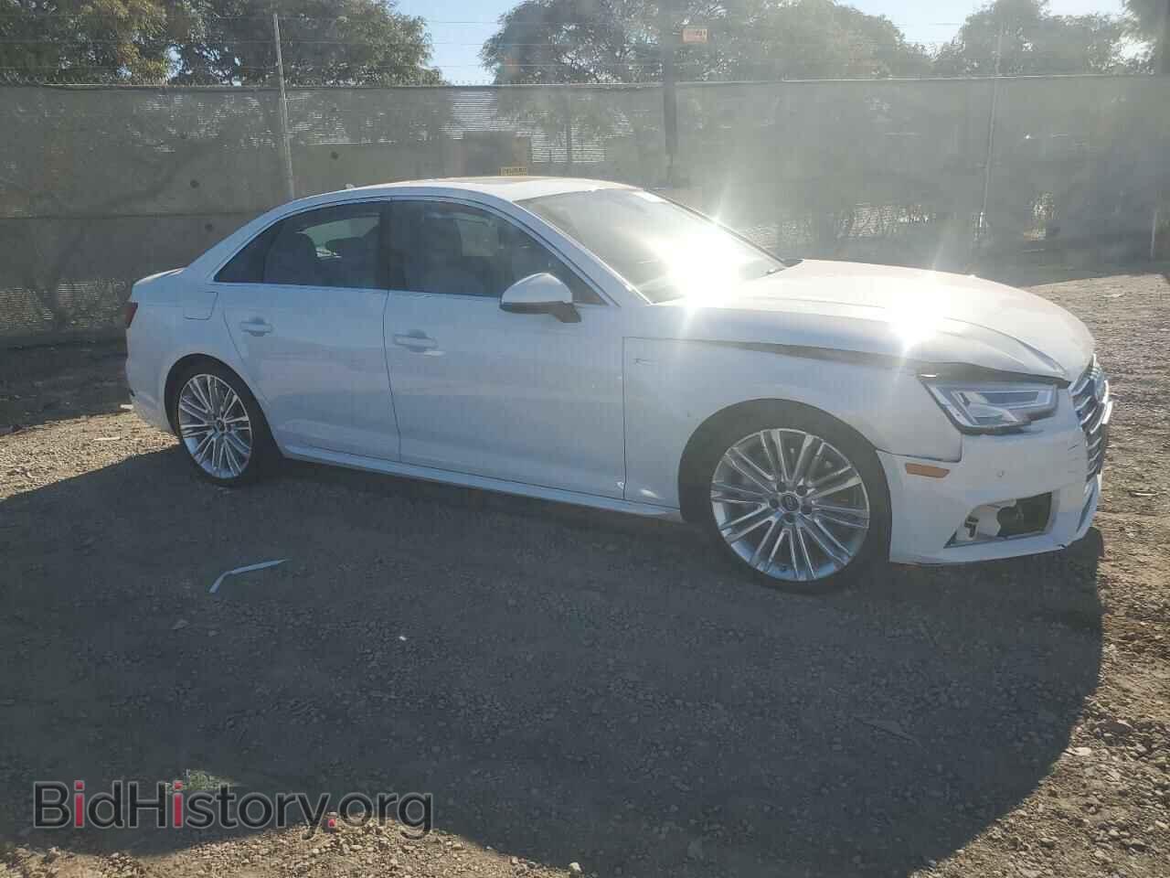 2018 AUDI A4 - VIN: WAUENAF45JA092416 - Фото 4