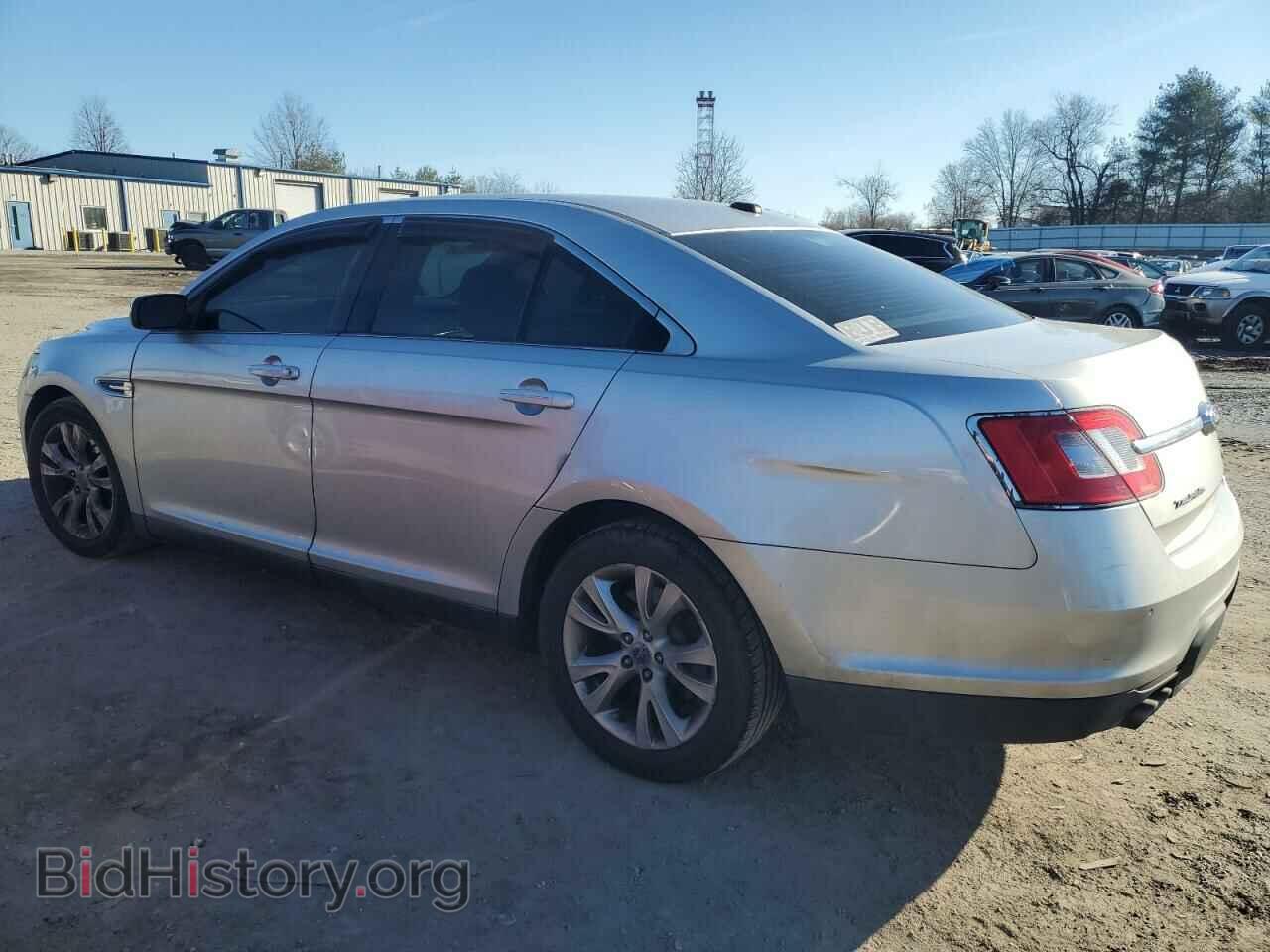 2010 FORD TAURUS - VIN: 1FAHP2FW8AG149504 - Фото 2