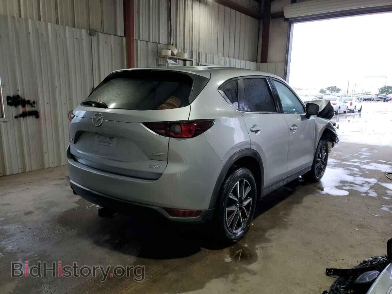 2018 MAZDA CX-5 - VIN: JM3KFACM0J0308564 - Photo 3