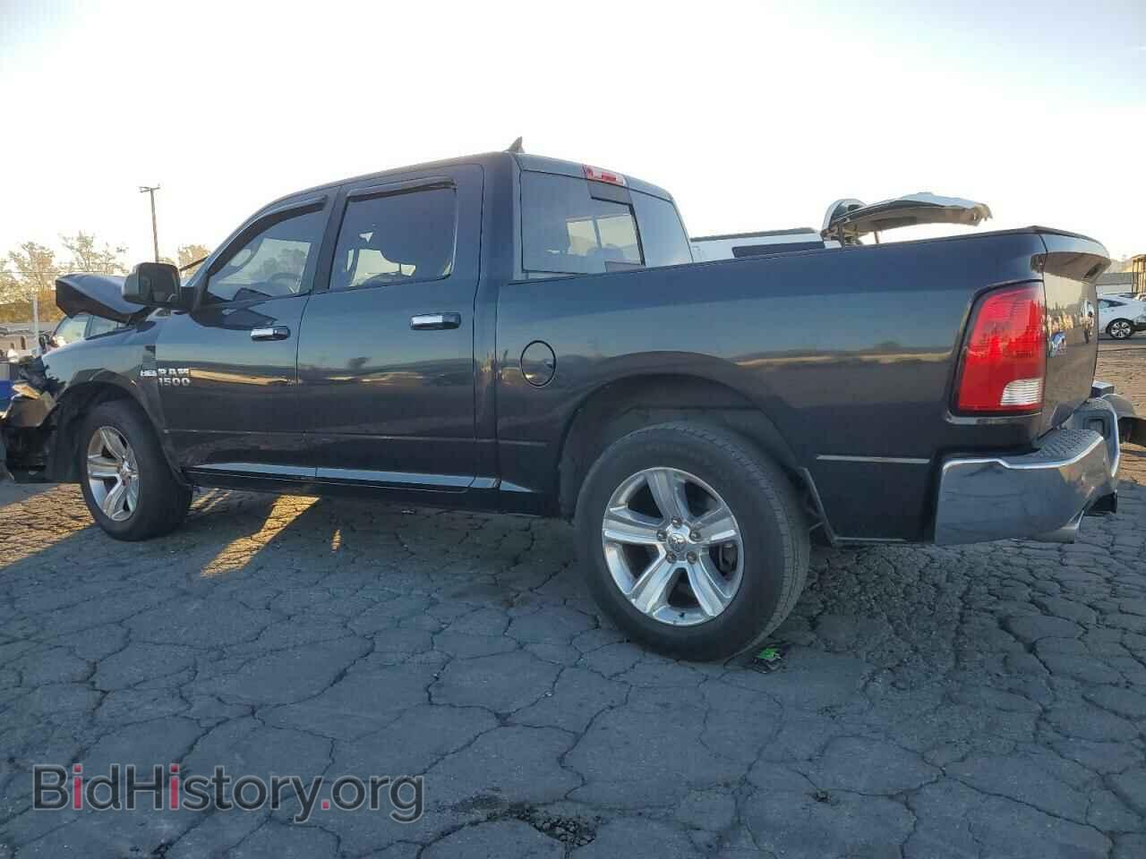 2016 RAM 1500 - VIN: 1C6RR6LT9GS221558 - Фото 2
